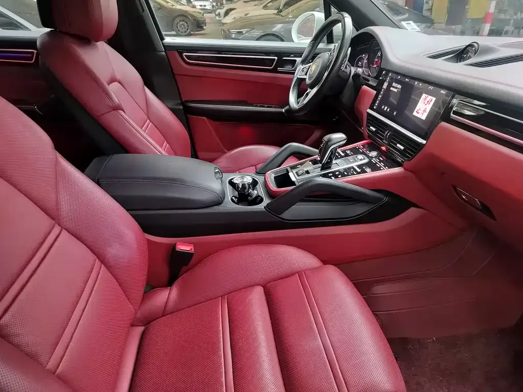 Porsche Cayenne 2023 из CN, фото 6