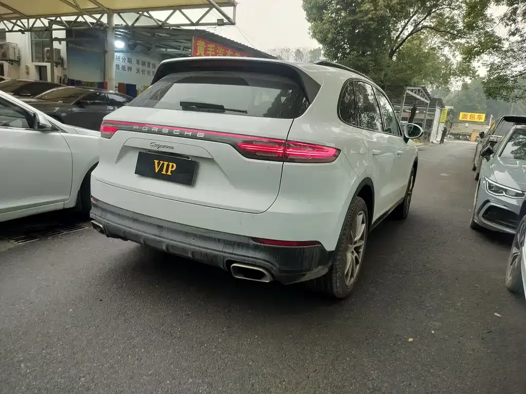 Porsche Cayenne 2023 из CN, фото 7