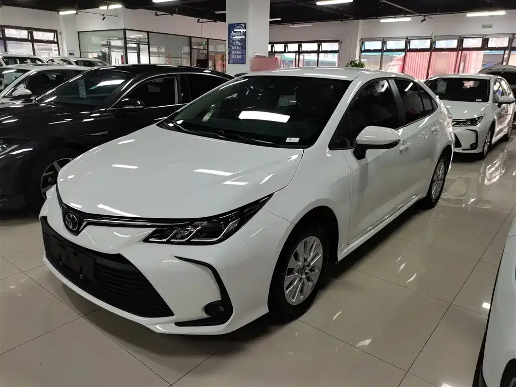 Toyota Corolla 2024 из CN, фото 10
