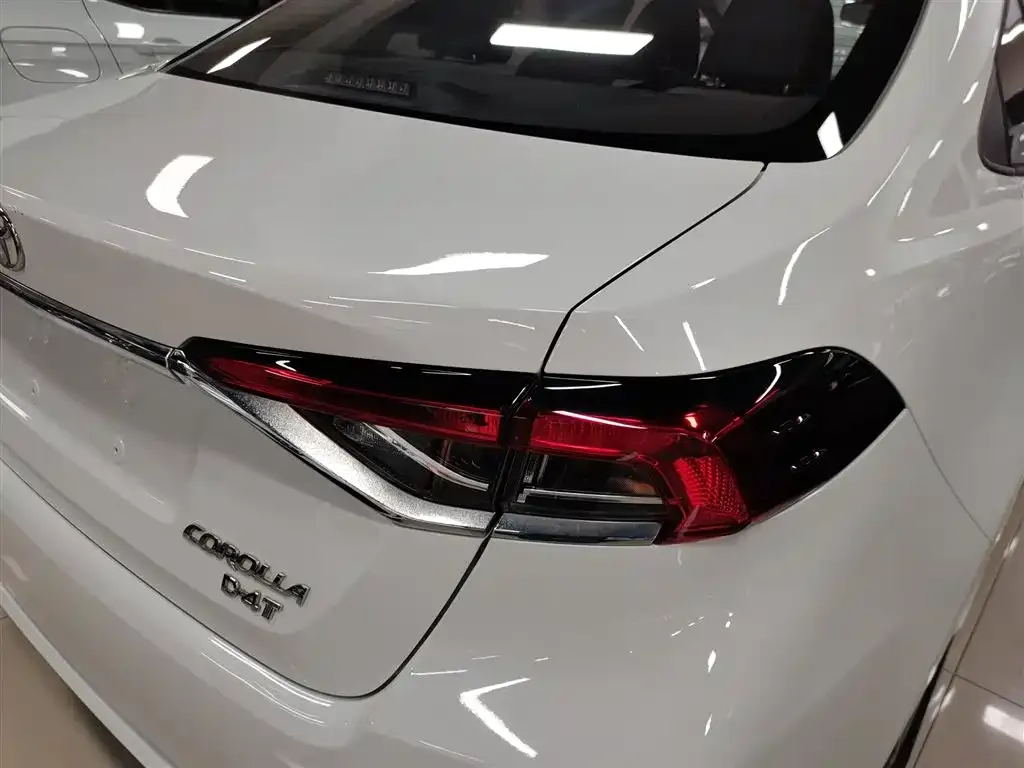 Toyota Corolla 2024 из CN, фото 2