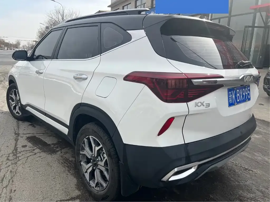 Kia KX3 2023 из CN, фото 7