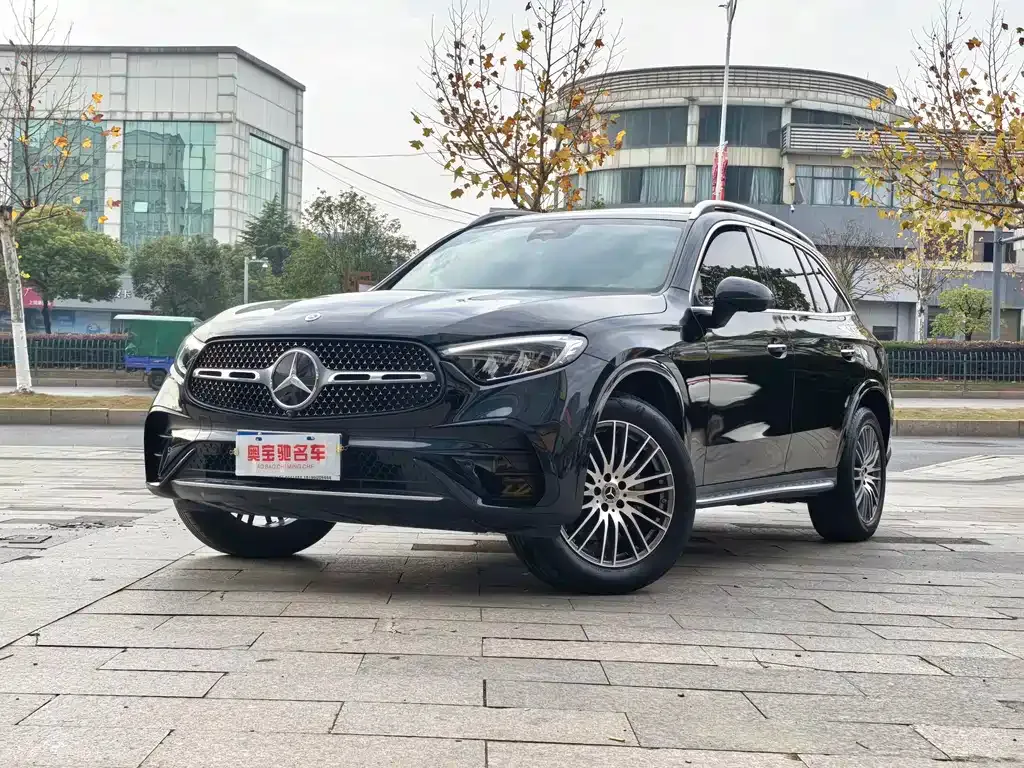 Mercedes-Benz GLC — фото 1
