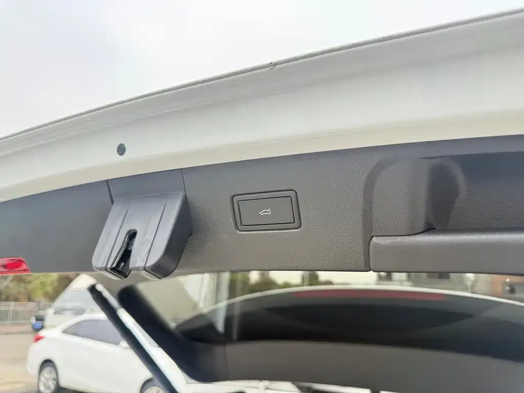 Volkswagen Tayron 2023 из CN, фото 3