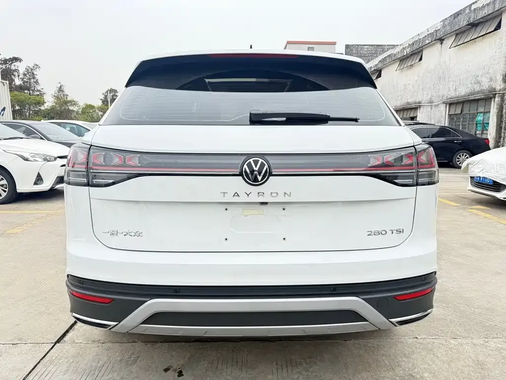 Volkswagen Tayron 2023 из CN, фото 4