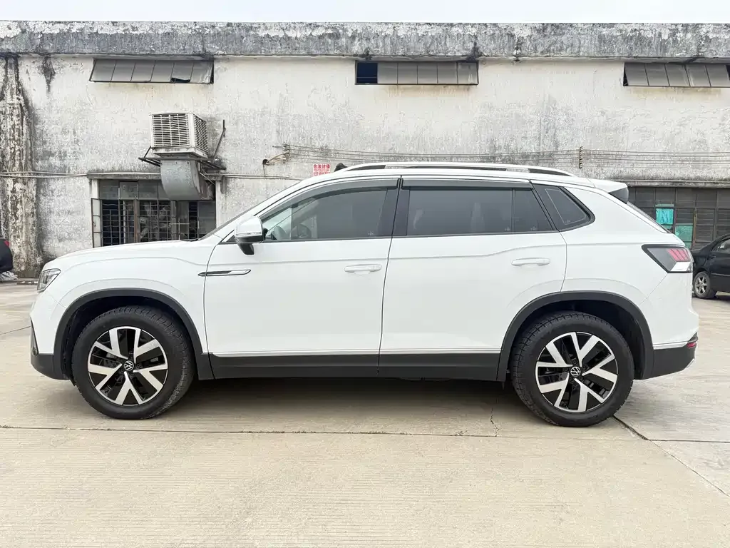 Volkswagen Tayron 2023 из CN, фото 5