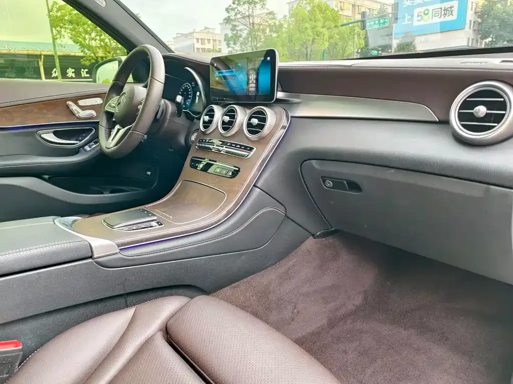 Mercedes-Benz GLC 2021 из CN, фото 2