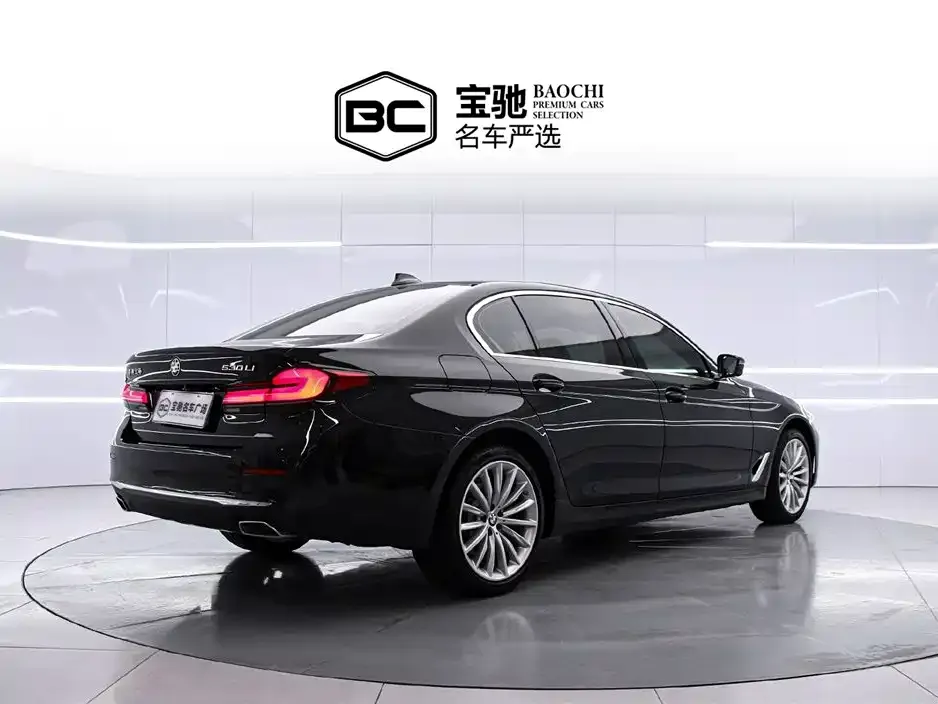 BMW 5 Series 2024 из CN, фото 10