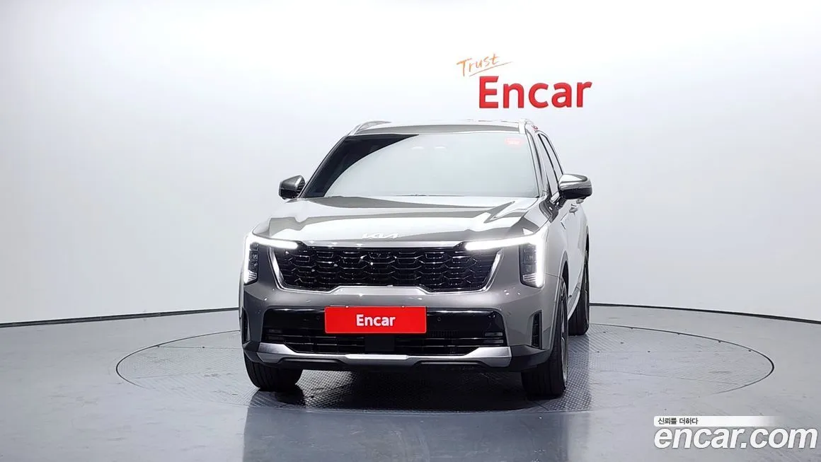 Kia Sorento — фото 4