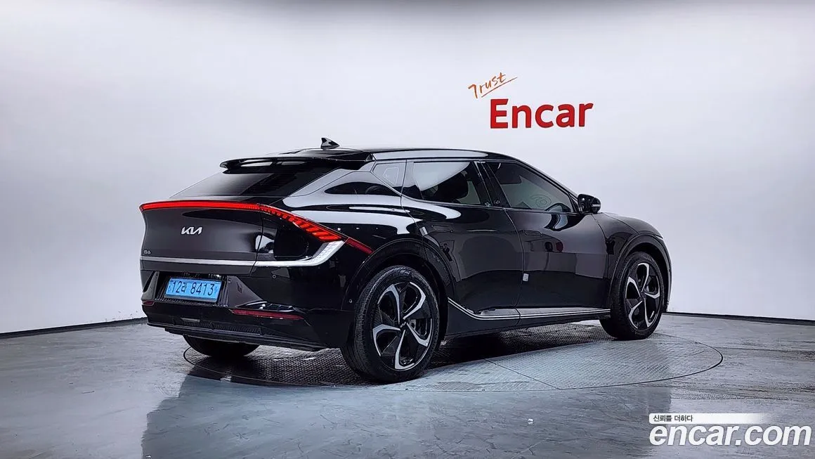 Kia EV6 — фото 7