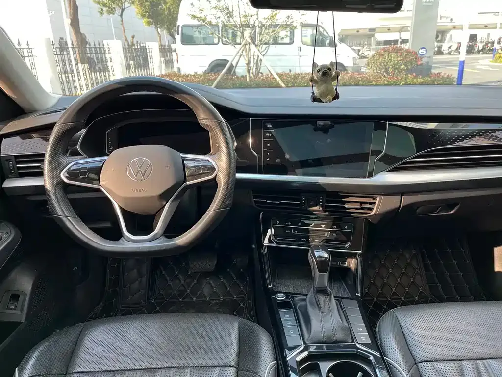 Volkswagen Passat — фото 5
