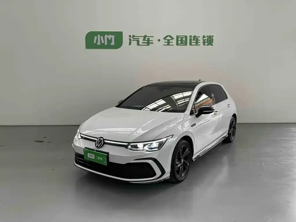 Volkswagen Golf 2023 из CN, фото 1