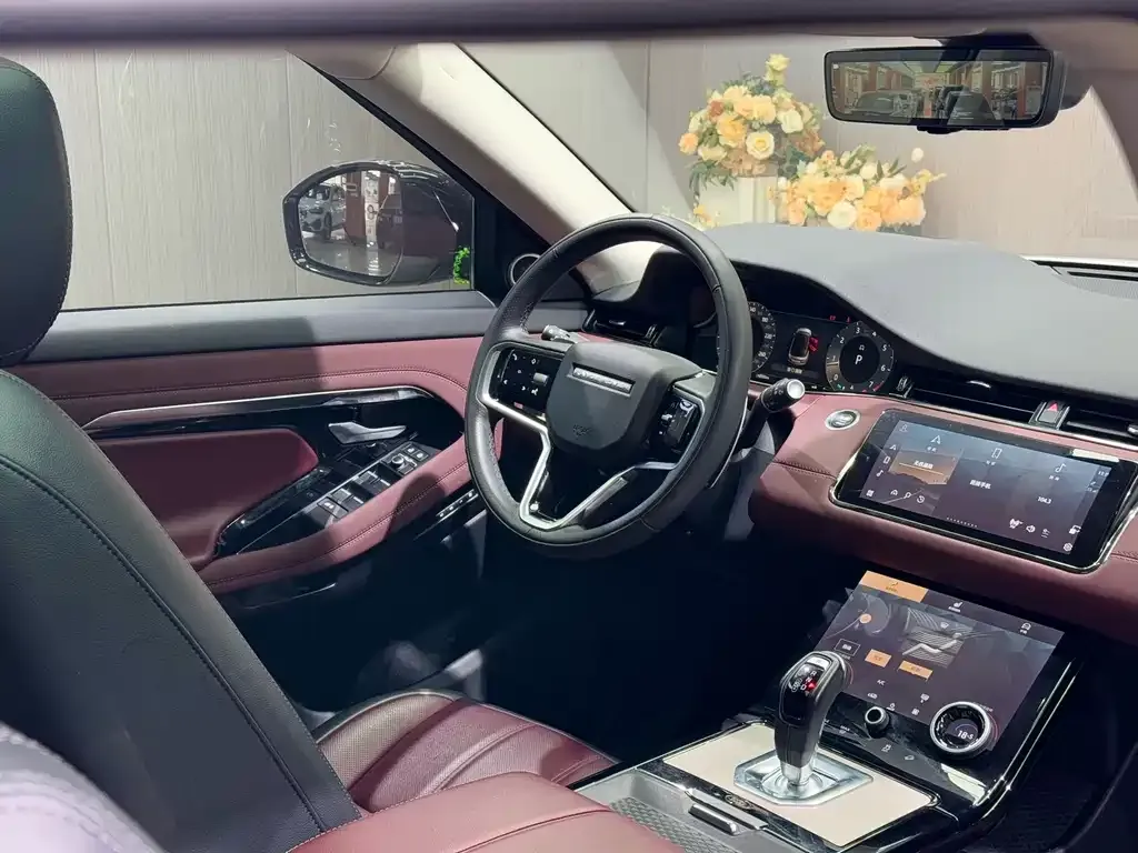 Land Rover Evoque 2023 из CN, фото 7