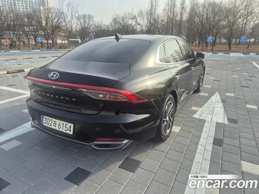 Hyundai Grandeur — фото 10