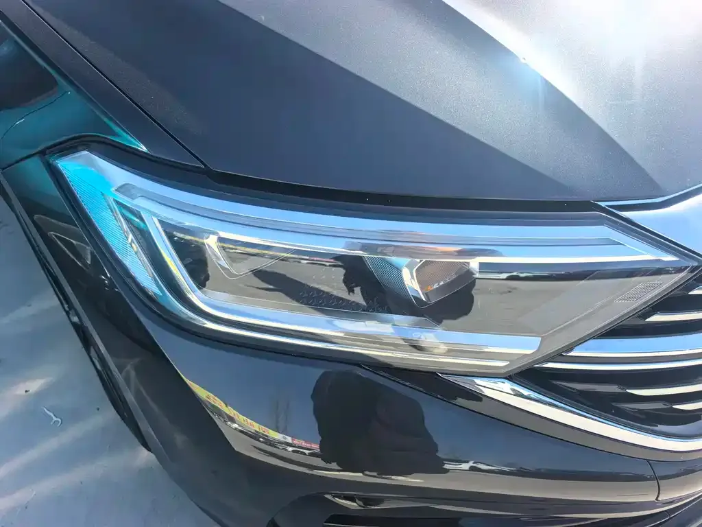 Volkswagen Sagitar 2022 из CN, фото 9