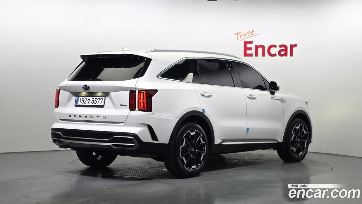 Kia Sorento — фото 4