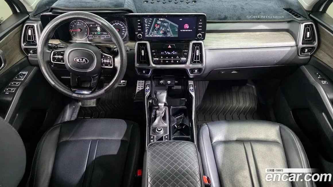 Kia Sorento — фото 8