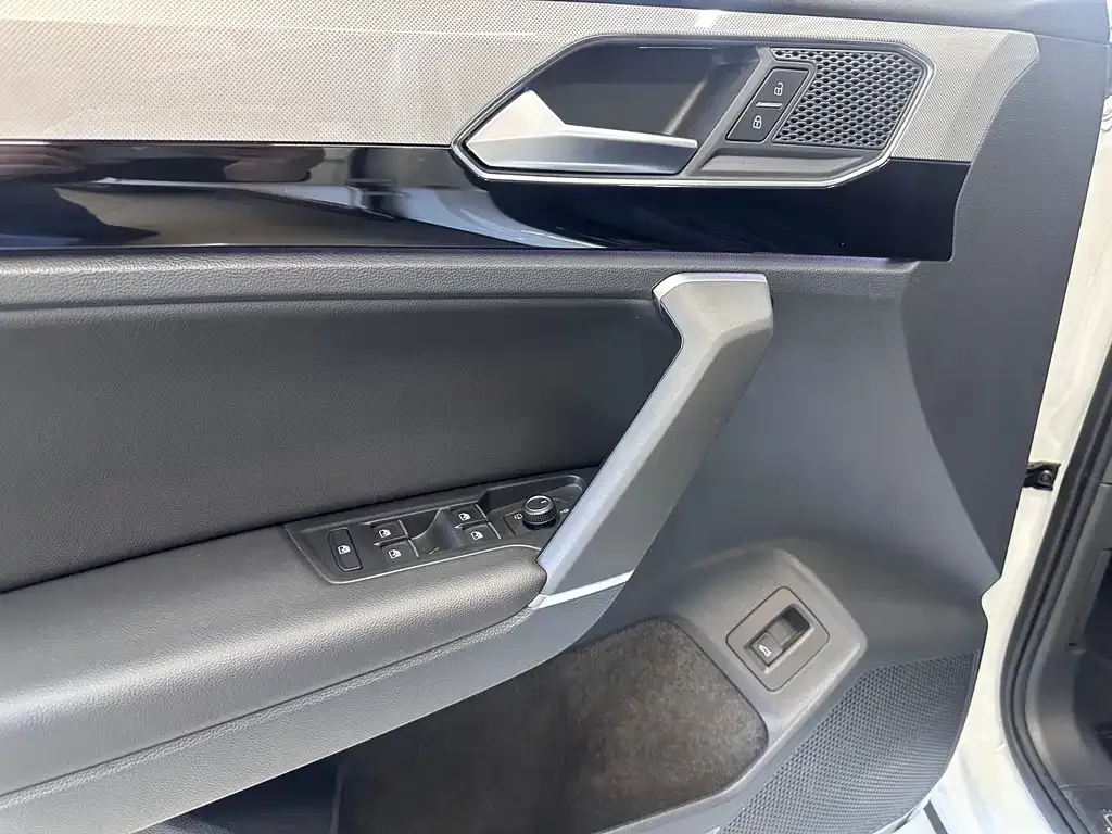 Volkswagen Tayron 2022 из CN, фото 9
