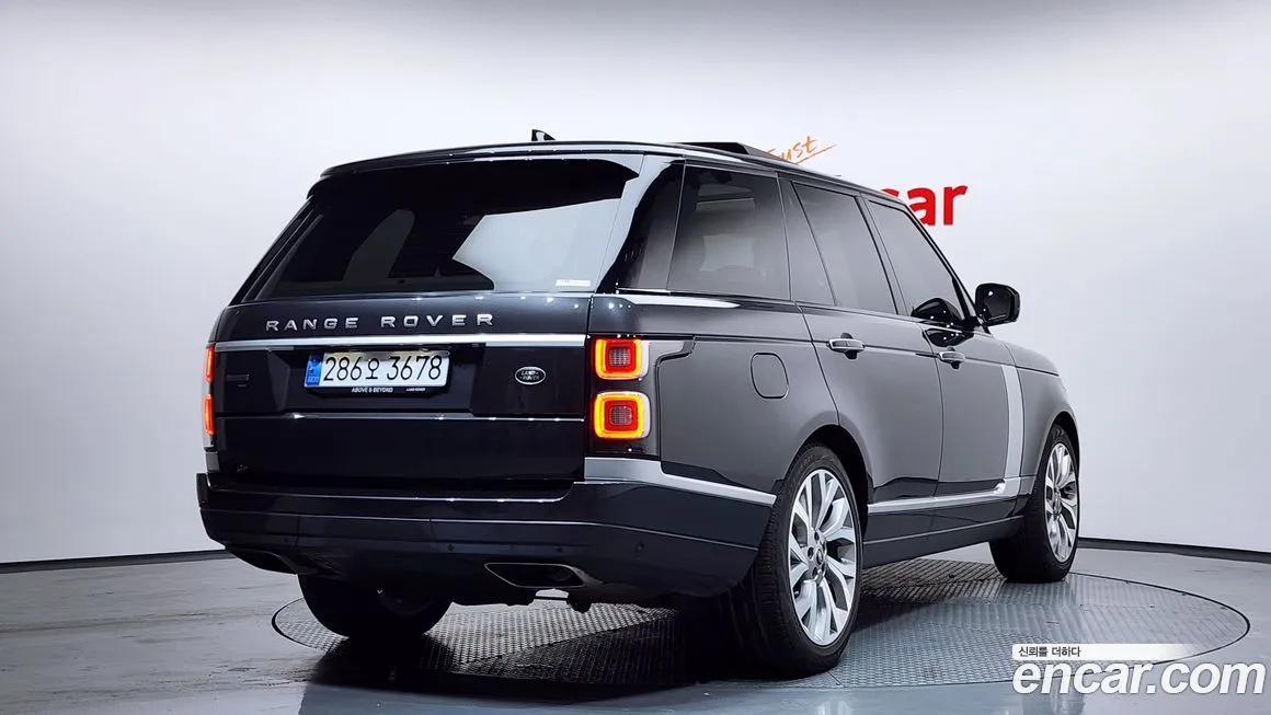 Land Rover Range Rover 2021 из KR, фото 8