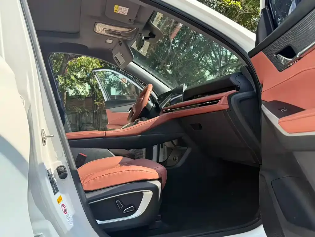 Changan CS75PLUS 2023 из CN, фото 6