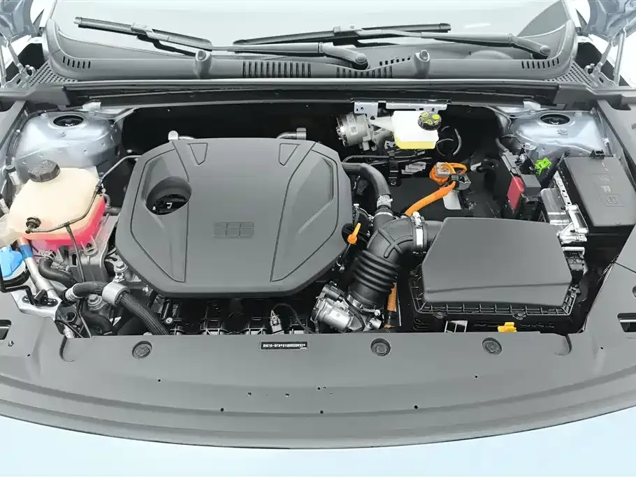 Geely Galaxy L6 — фото 10