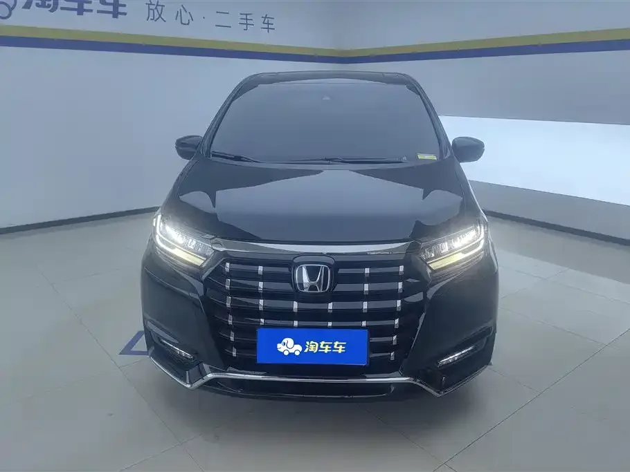 Honda Elysion 2022 из CN, фото 2