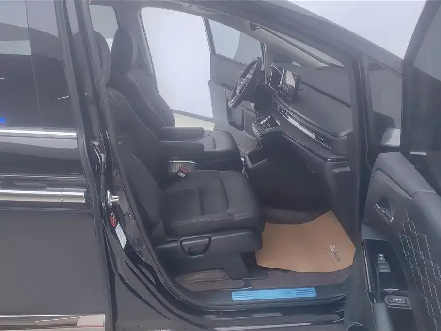 Honda Elysion 2022 из CN, фото 6
