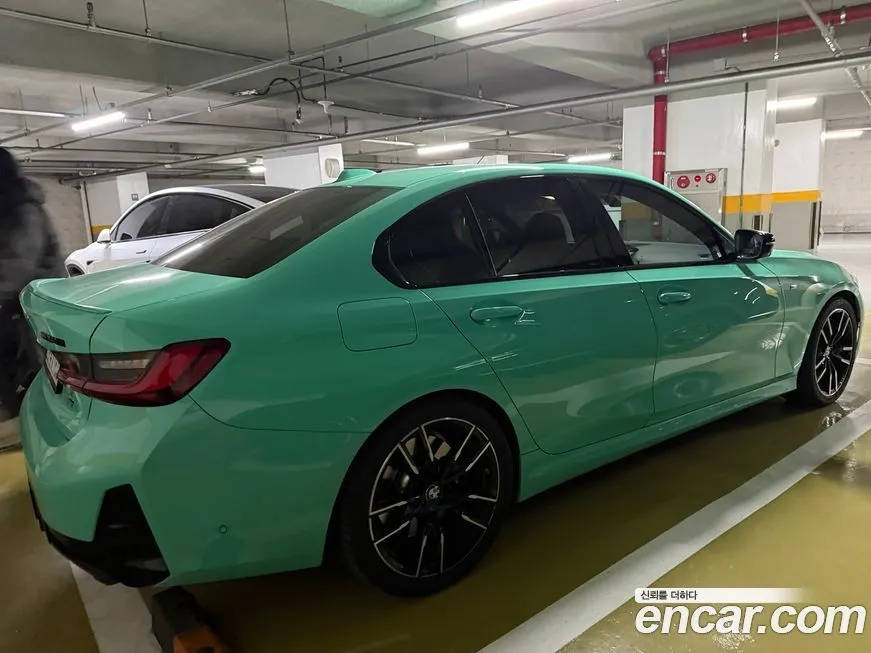 BMW 3-Series 2024 из KR, фото 4