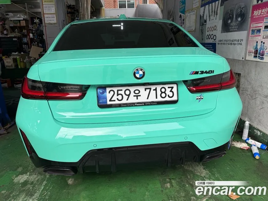 BMW 3-Series 2024 из KR, фото 9