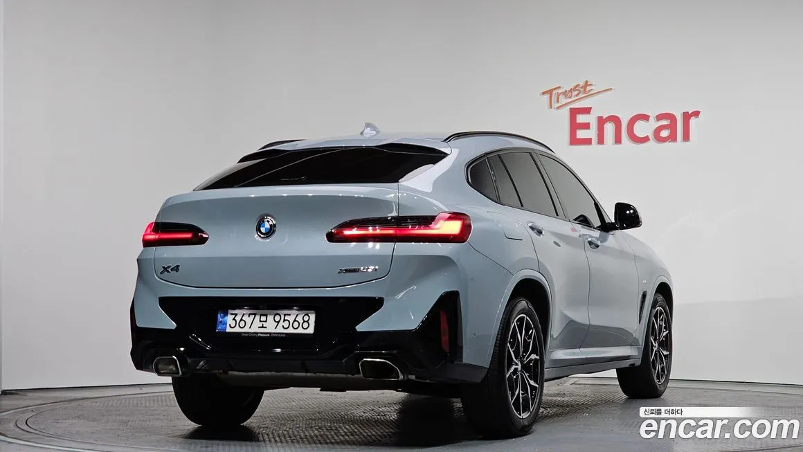 BMW X4 — фото 5