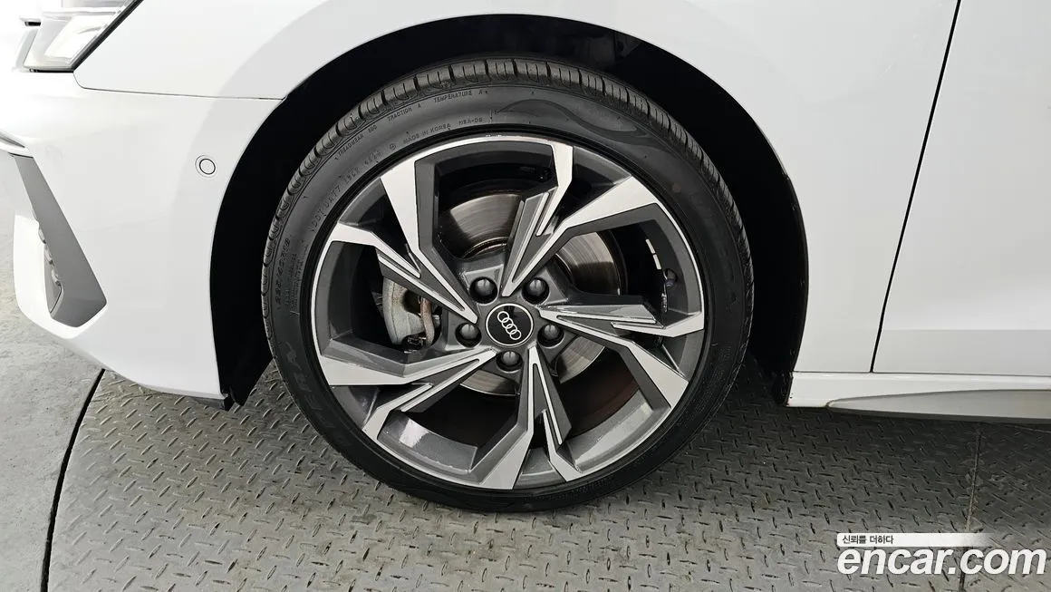 Audi A3 2023 из KR, фото 9