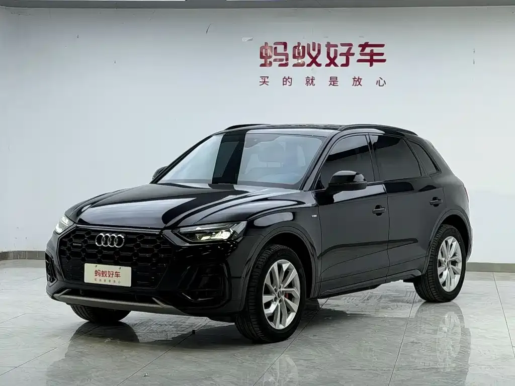 Audi Q5L 2022 из CN, фото 1