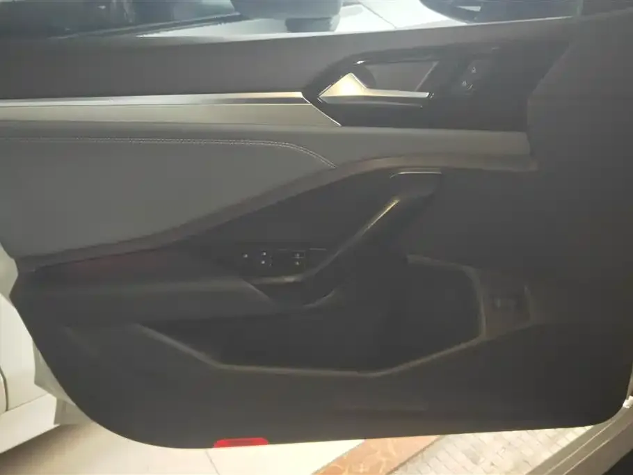 Volkswagen Sagitar 2022 из CN, фото 3