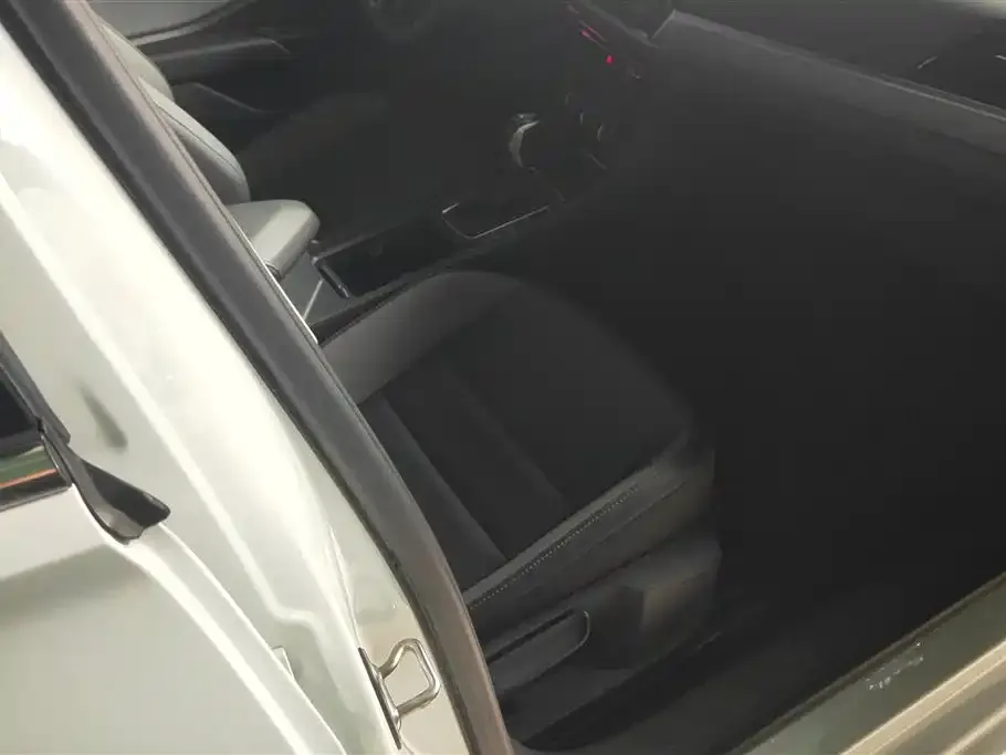 Volkswagen Sagitar 2022 из CN, фото 6