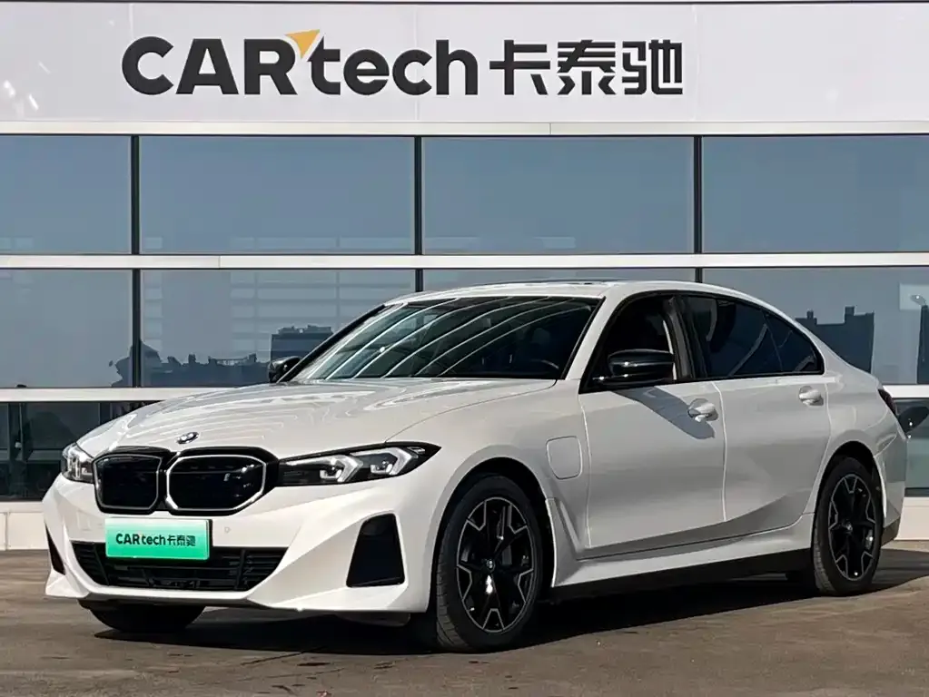 BMW i3 2024 из CN, фото 1