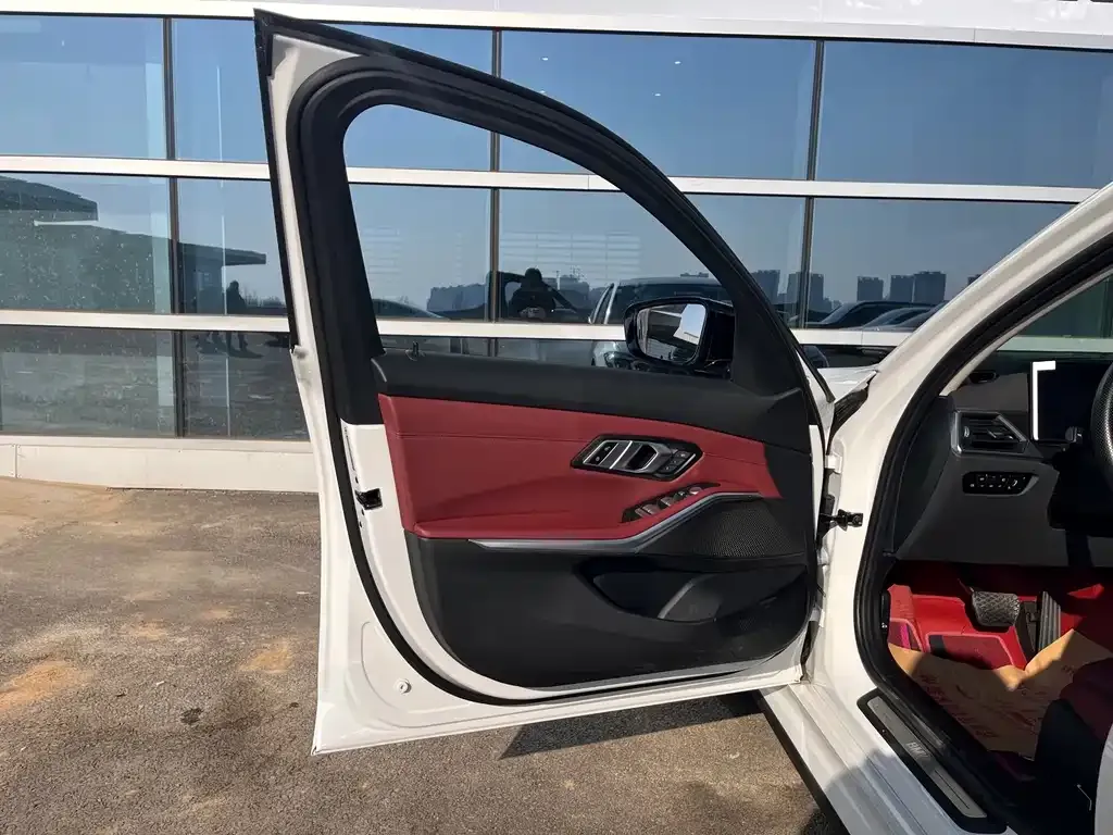 BMW i3 2024 из CN, фото 8
