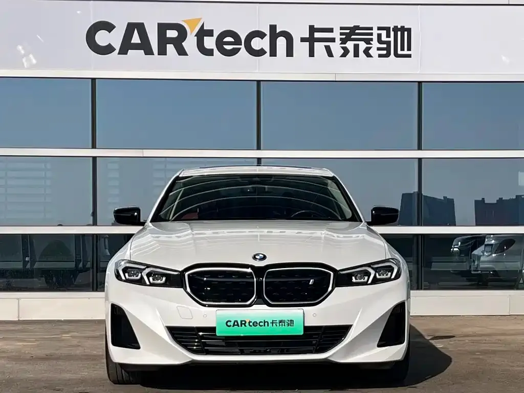 BMW i3 2024 из CN, фото 2