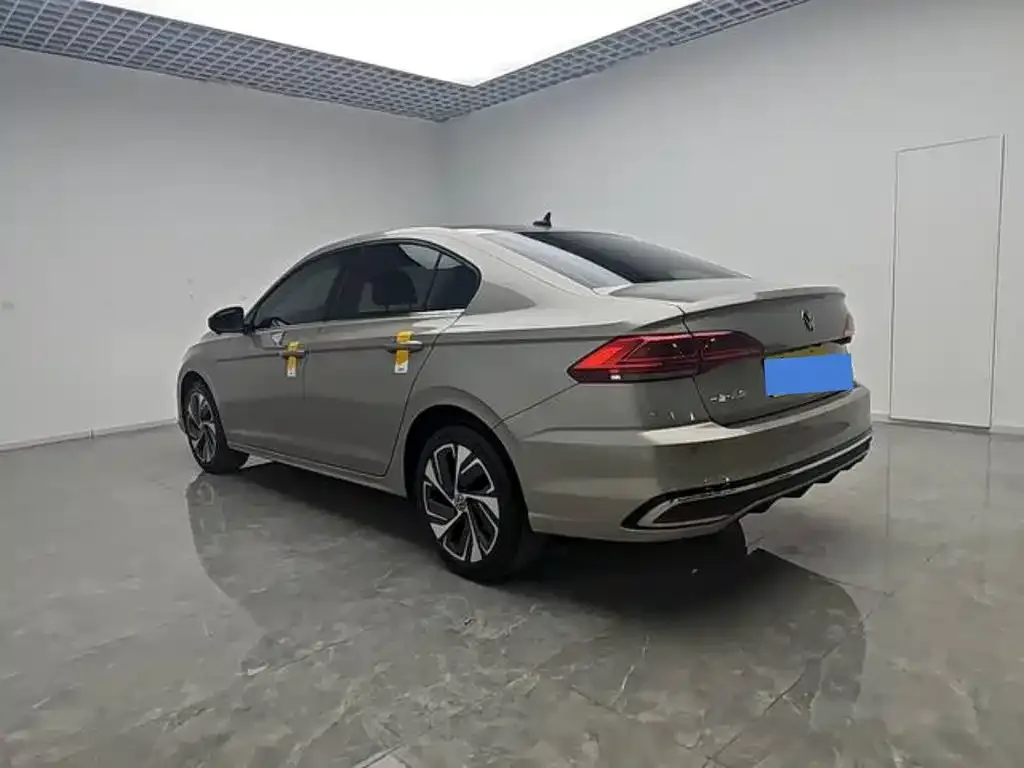 Volkswagen Bora 2022 из CN, фото 2
