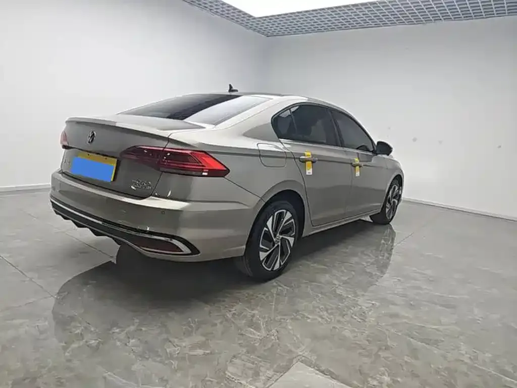 Volkswagen Bora 2022 из CN, фото 8