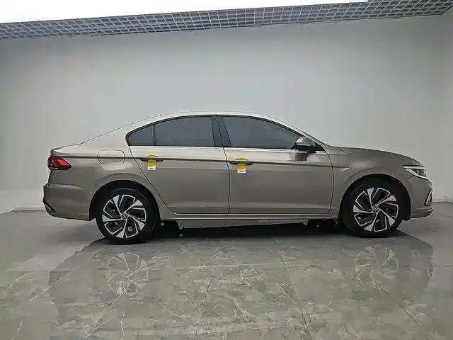 Volkswagen Bora 2022 из CN, фото 7