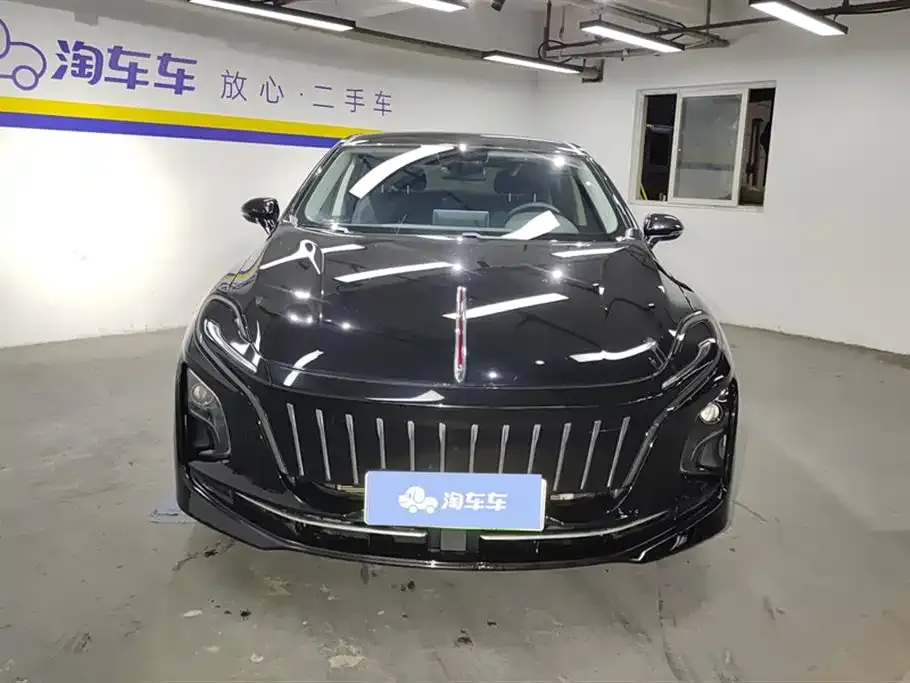 Hongqi E-QM5 — фото 6