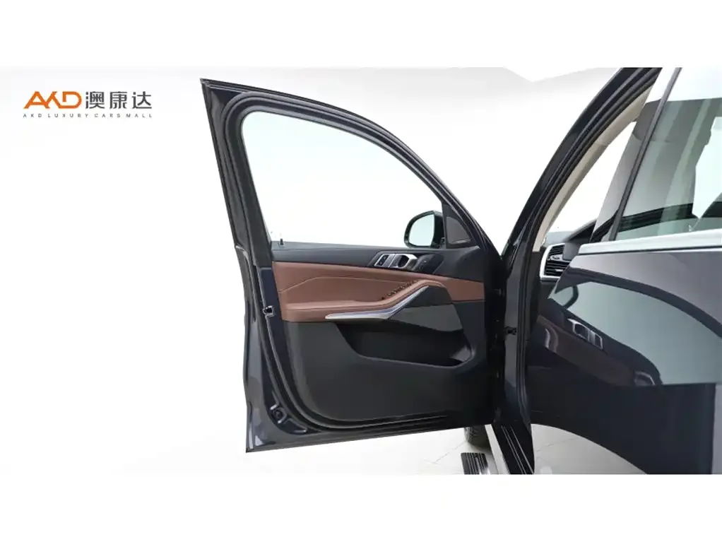 BMW X5 (Import) 2022 из CN, фото 2