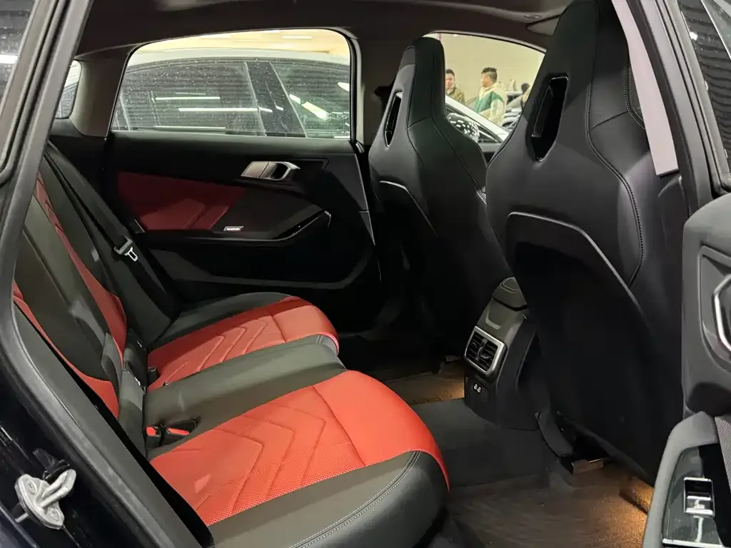 BMW 2 Series 2025 из CN, фото 3