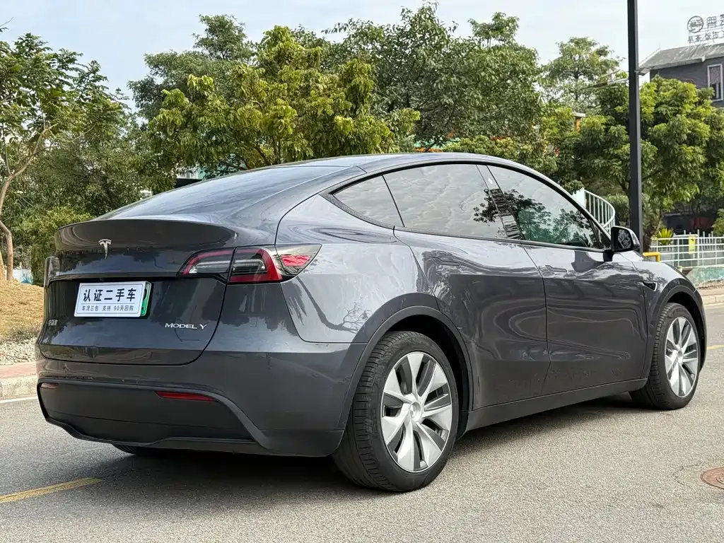 Tesla Model Y 2022 из CN, фото 8