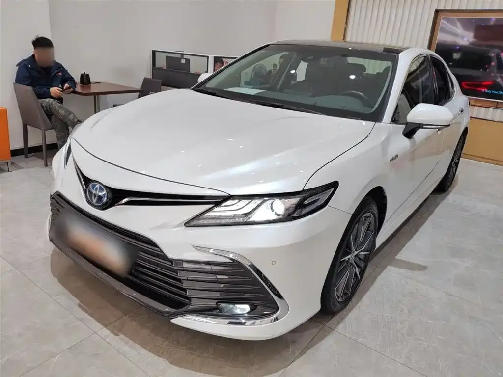 Toyota Camry 2022 из CN, фото 1