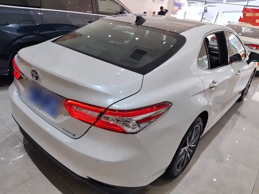 Toyota Camry 2022 из CN, фото 5