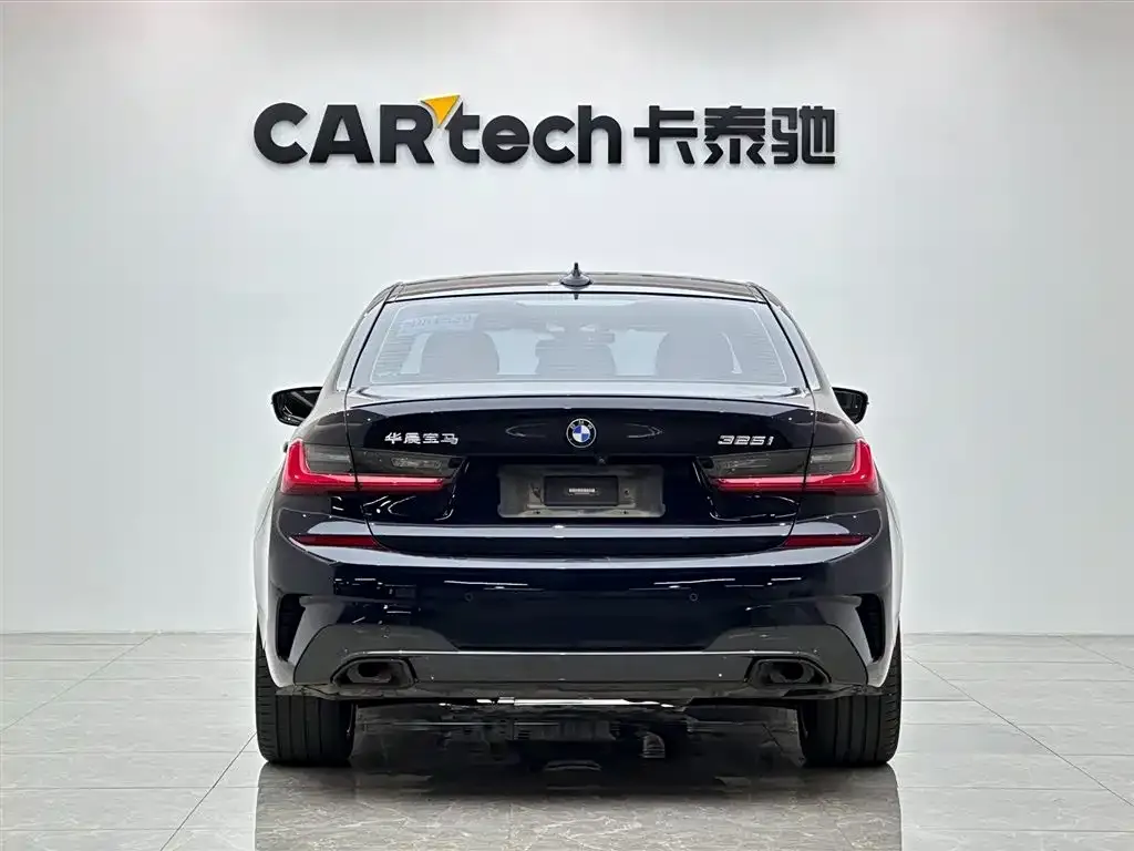 BMW 3 Series 2022 из CN, фото 2