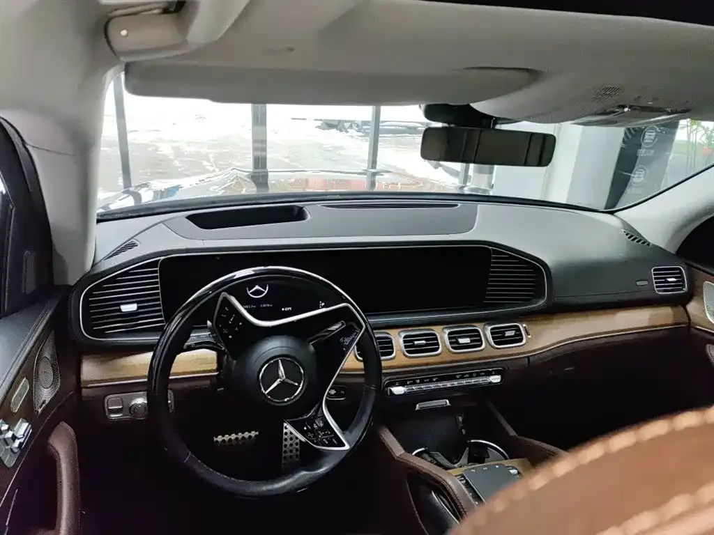 Mercedes-Benz GLS 2024 из CN, фото 4