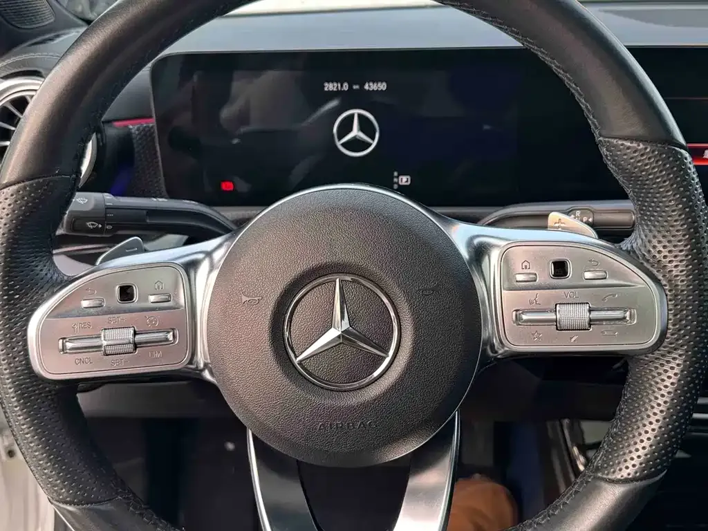 Mercedes-Benz A-Class 2022 из CN, фото 7