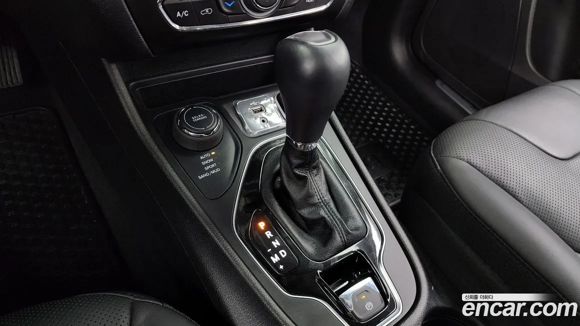 Jeep Cherokee 2021 из KR, фото 9