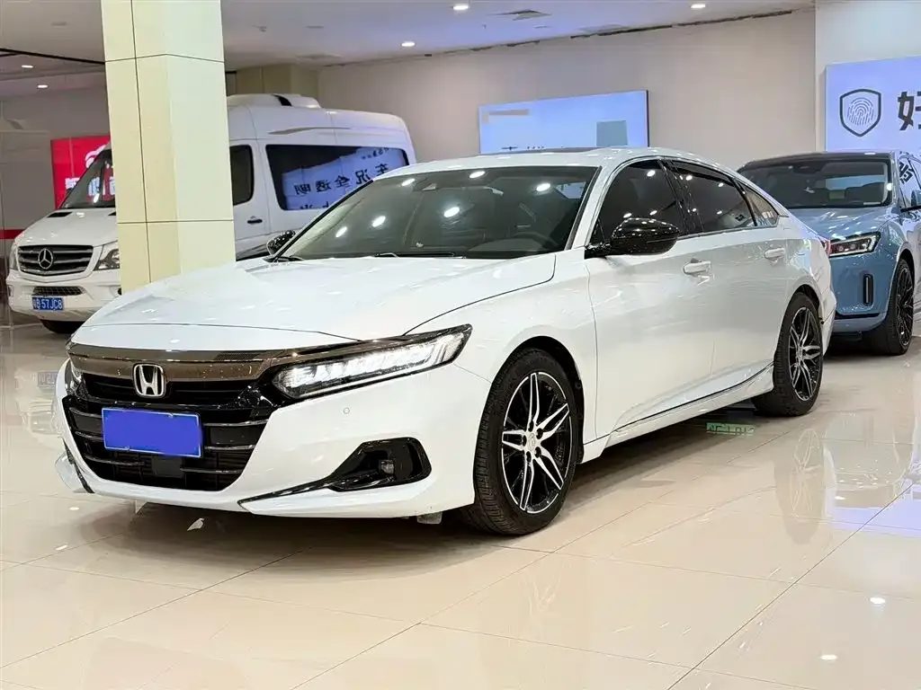Honda Accord 2022 из CN, фото 1